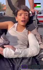 كمال وفراس.. وداع بين ركام غزة